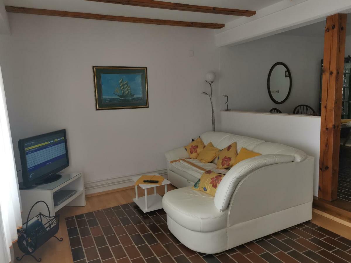 Apartma Soncek Premantura Zewnętrze zdjęcie